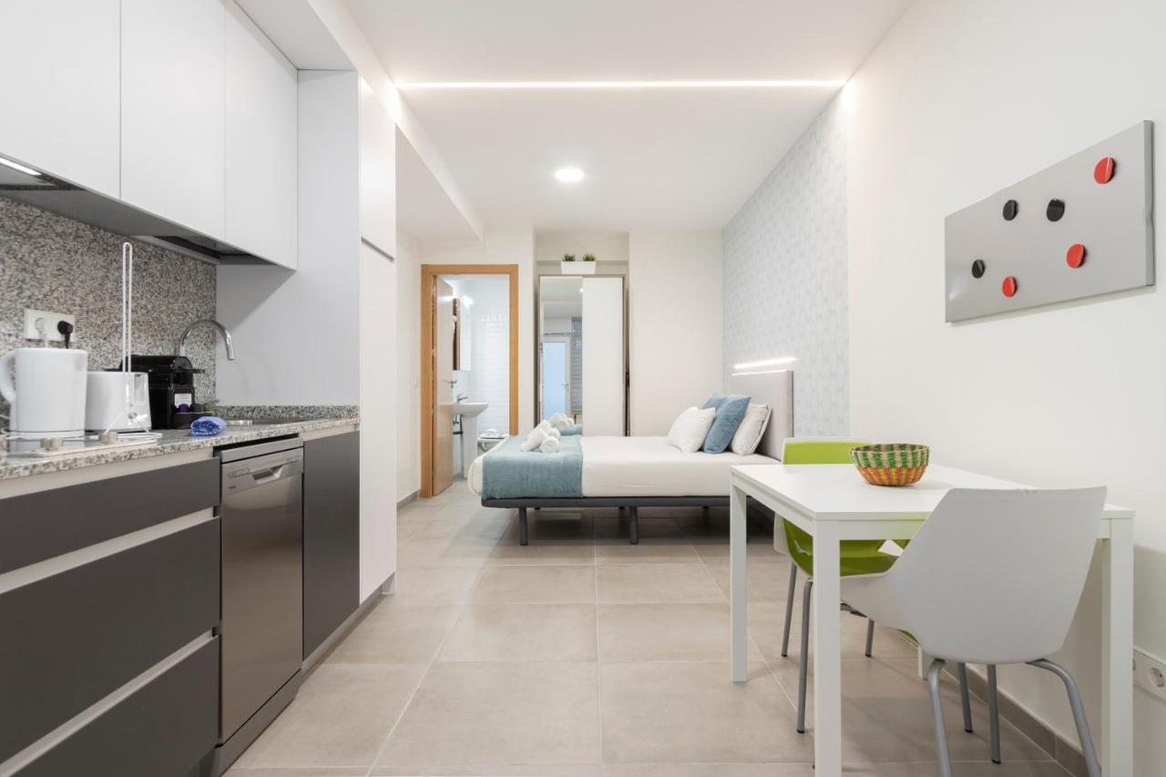 Apartmán Dobo Madrid Anr1 Exteriér fotografie