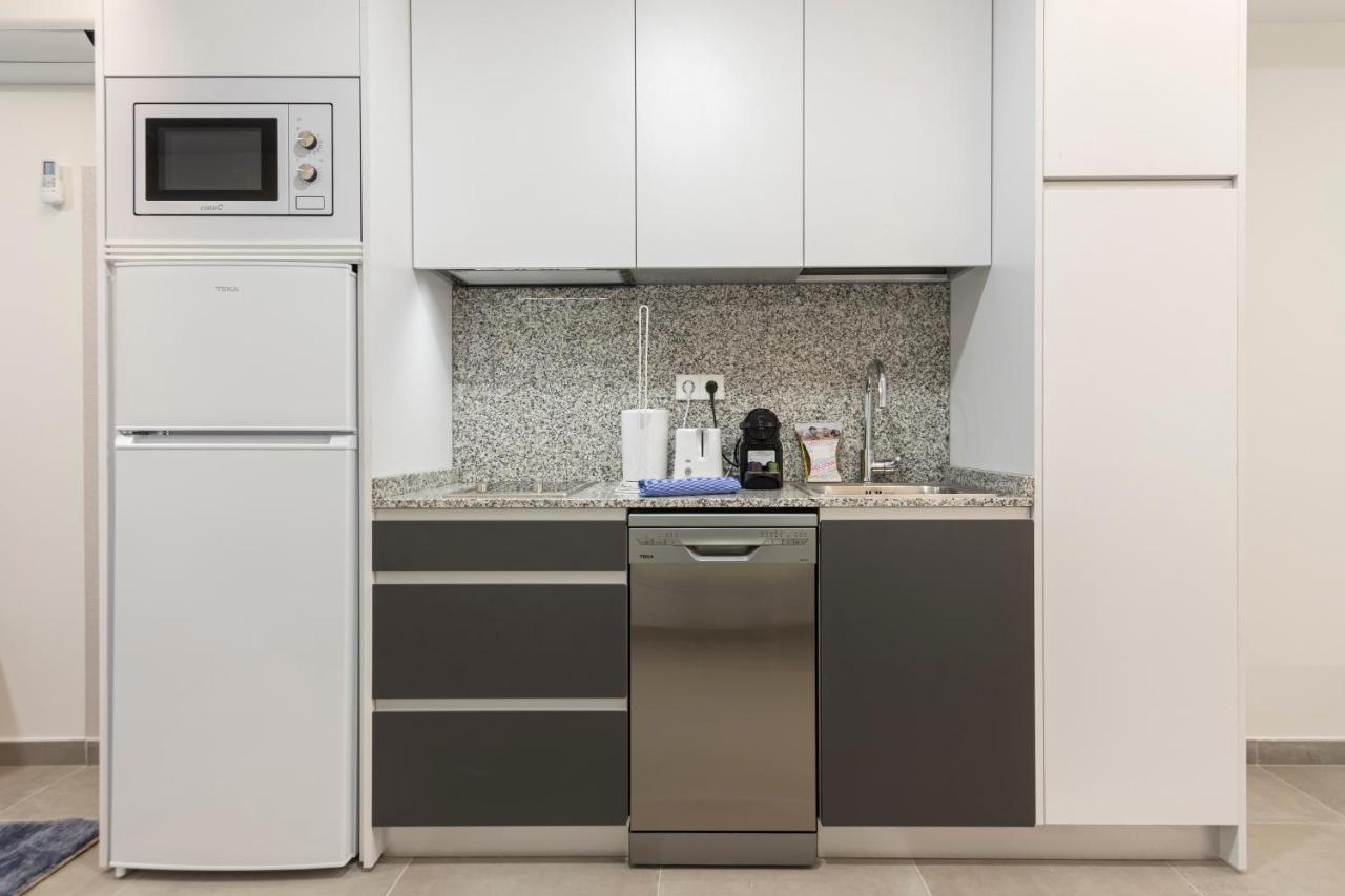 Apartmán Dobo Madrid Anr1 Exteriér fotografie