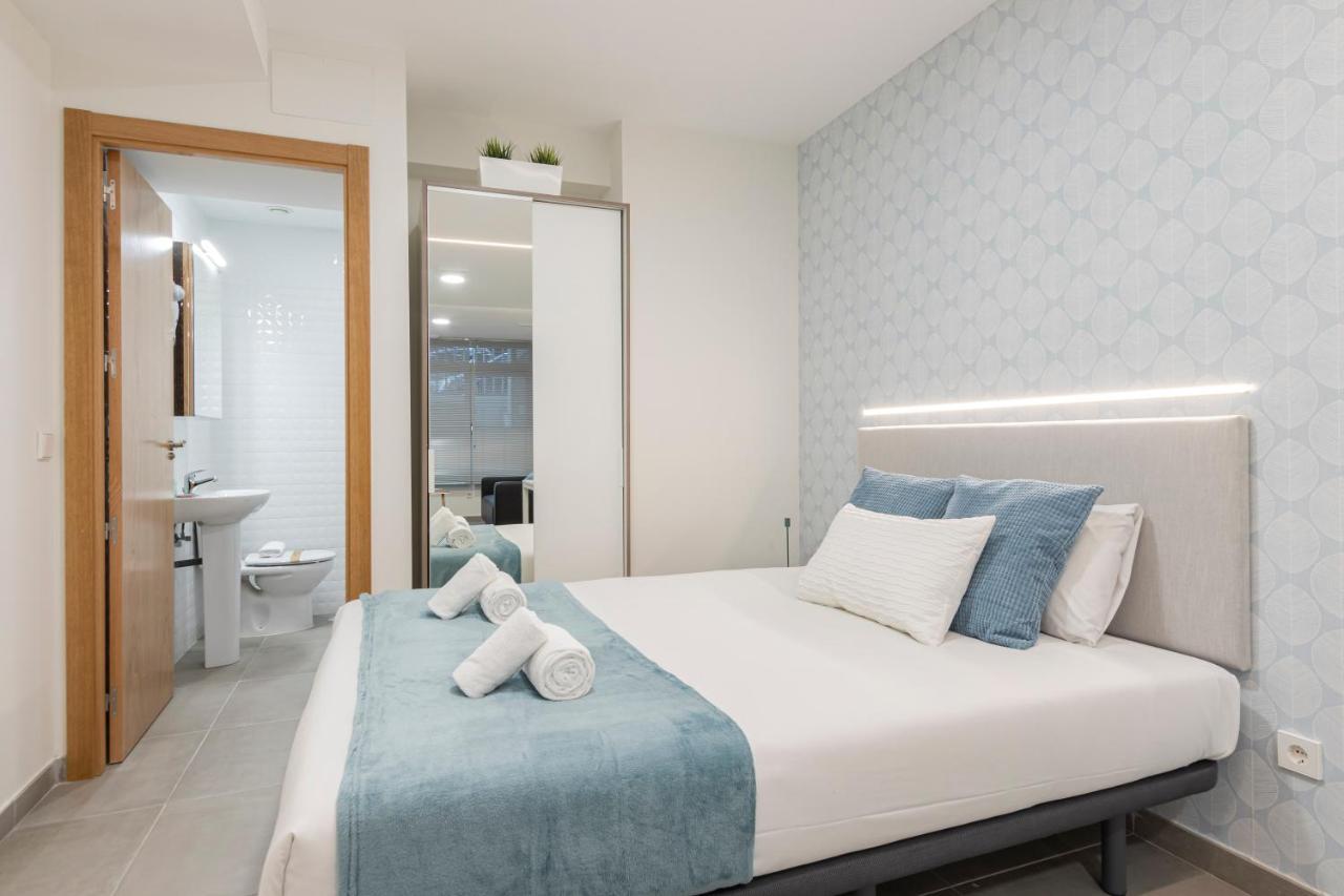 Apartmán Dobo Madrid Anr1 Exteriér fotografie